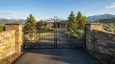 Gate installation in Ogden